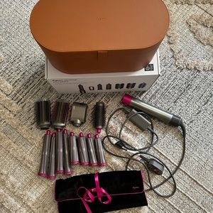 Dyson Airwrap complete